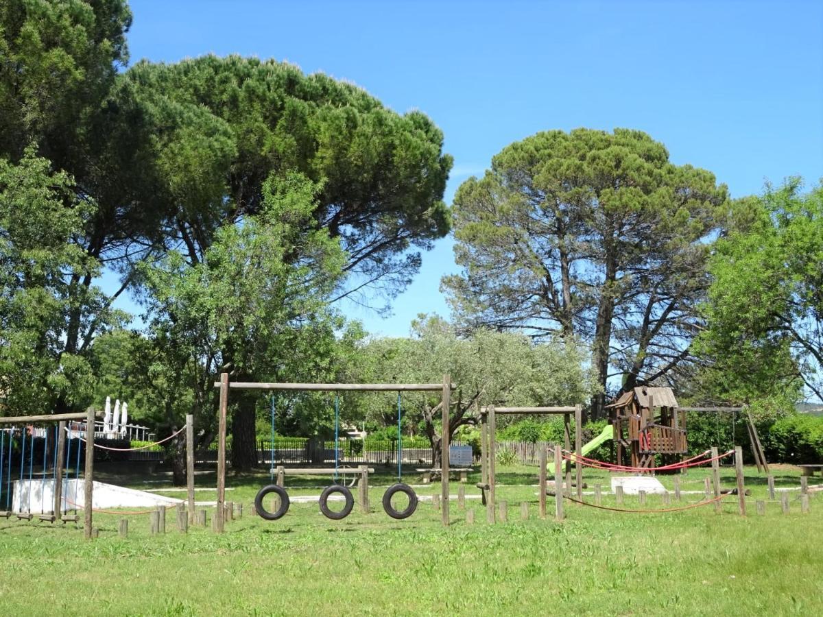 Domaine Le Moulin Neuf Hotel Saint Quentin la Poterie Bagian luar foto